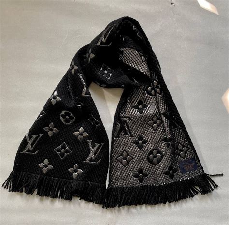 sciarpa supreme louis vuitton|louis vuitton x supreme font.